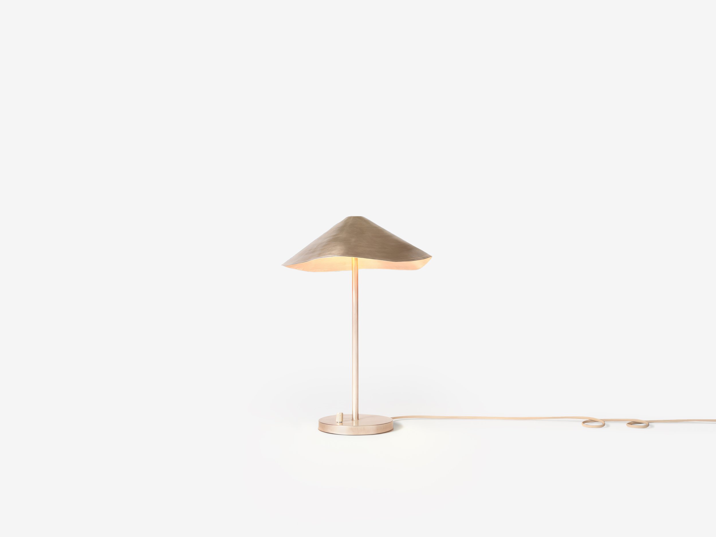 Antica VII Task Desk Lamp — OHLA STUDIO